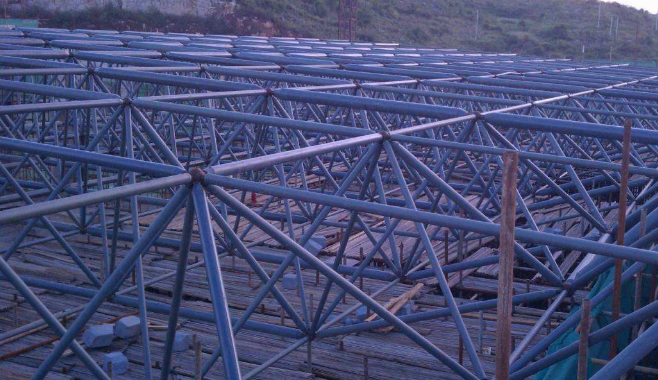 乌海概述网架加工公司对网架保温隔热的办法